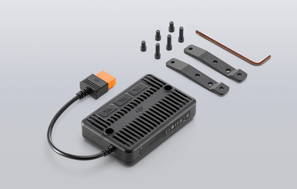 mdronpl-adapter-paneli-slonecznych-mppt-do-stacji-zasilania-dji-04.jpg