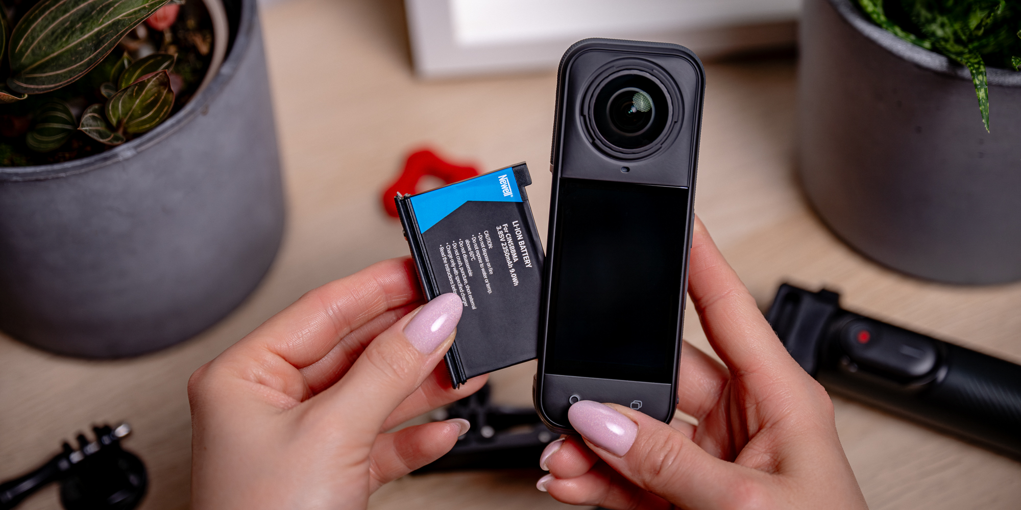 mdronpl-akumulator-newell-zamiennik-cinsbbma-do-insta360-x4-07.jpg