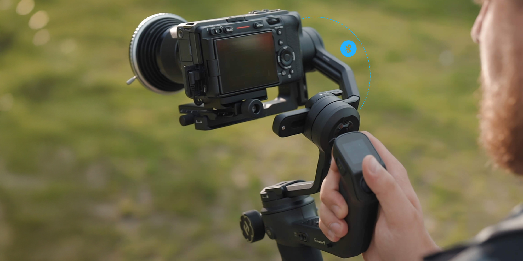 mdronpl-gimbal-reczny-feiyutech-scorp-3-kit-do-apartow-vdslr-i-kamer-15.jpg