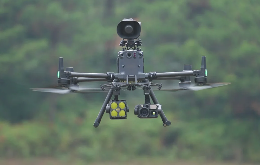 mdronpl-glosnik-dji-zenmuse-v1-dla-matrice-350-rtk-07.jpg