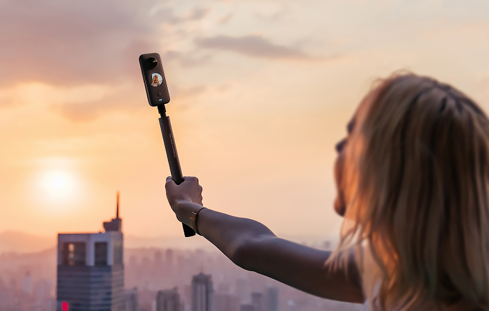 mdronpl-insta360-invisible-selfie-stick-70cm-03.jpg