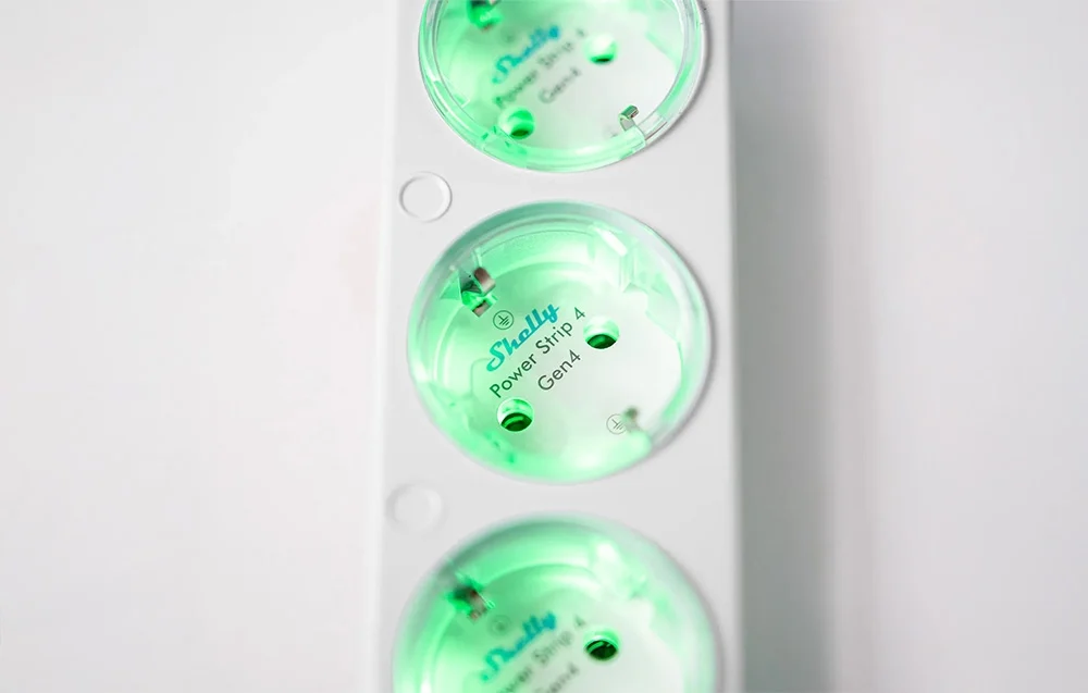 mdronpl-inteligentna-listwa-zasilajaca-12a-shelly-power-strip-4-gen4-zigbee-matter-03.jpg