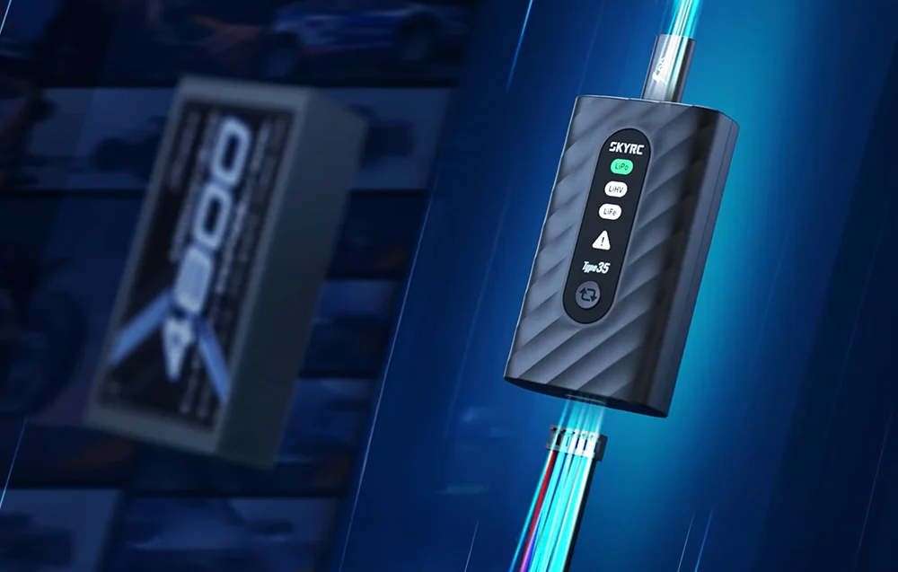 mdronpl-ladowarka-do-akumulatorow-litowych-skyrc-type35-2-4s-02.jpg