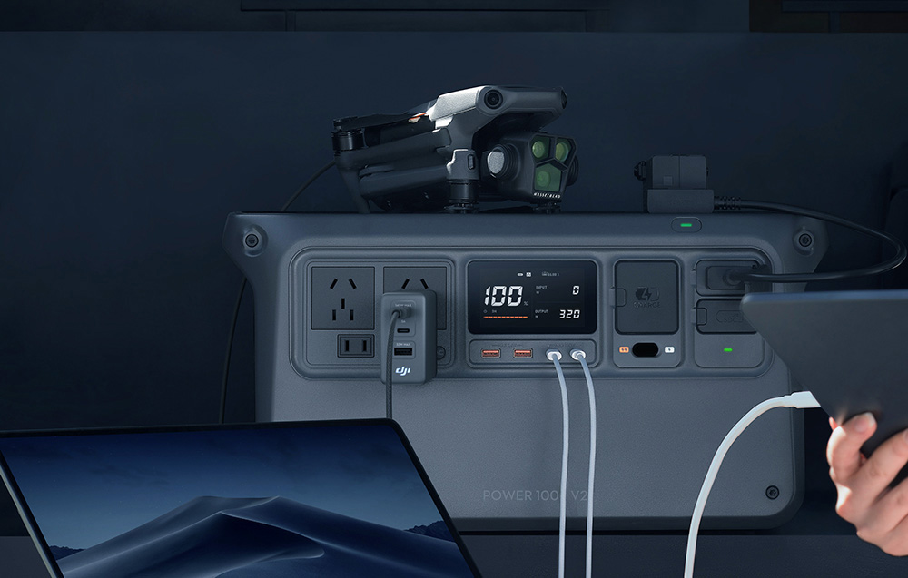 mdronpl-ladowarka-sieciowa-dji-power-140w-gan-07.jpg