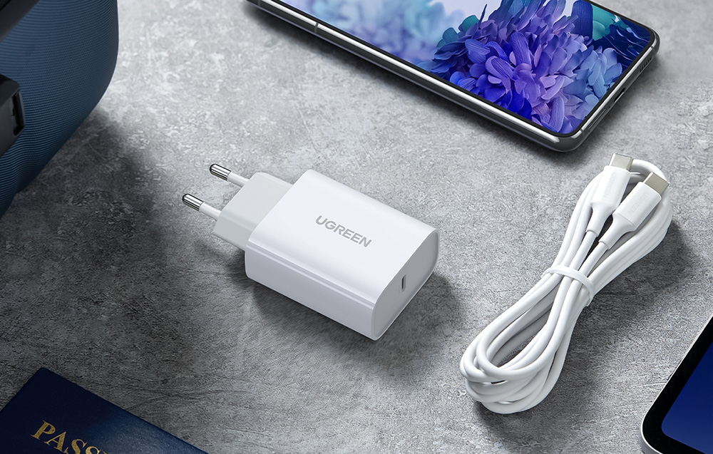 mdronpl-ladowarka-sieciowa-ugreen-usb-c-30w-kabel-usb-c-biala-03.jpg