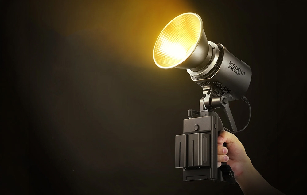 mdronpl-lampa-led-neewer-ms60b-bi-color-02.jpg
