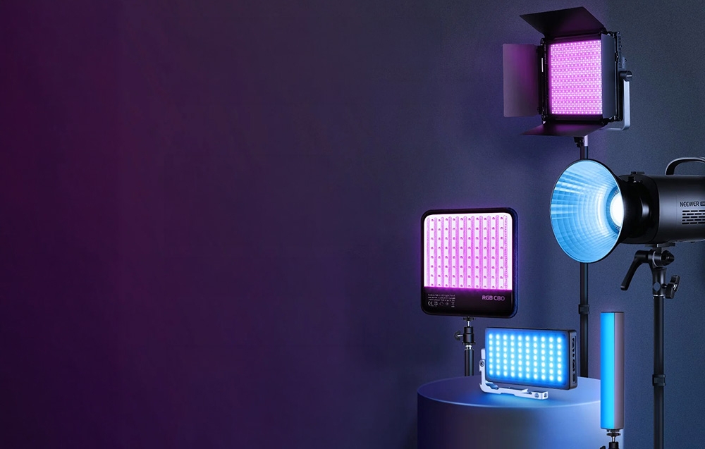 mdronpl-lampa-led-neewer-rgb1200-02.jpg