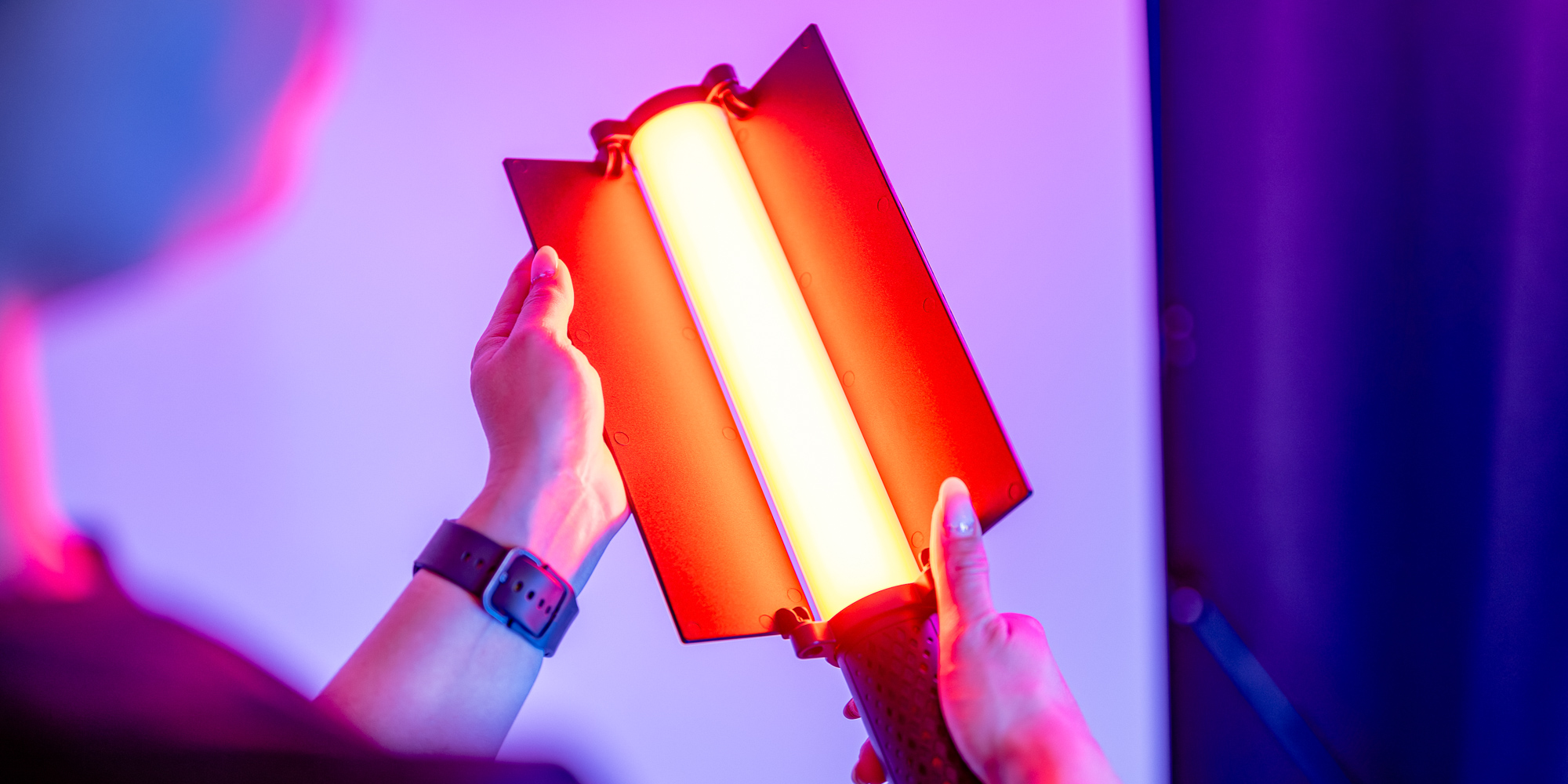 mdronpl-lampa-led-newell-rgb-kathi-iii-08.jpg