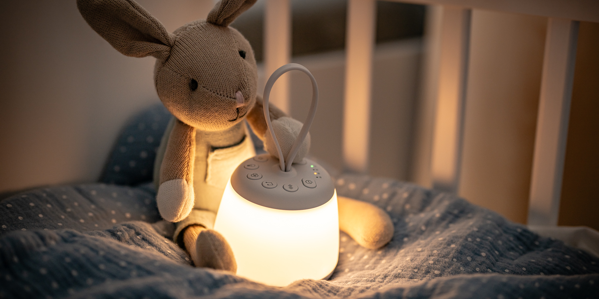 mdronpl-lampka-nocna-led-newell-selenedream-z-funkcja-bialego-szumu-08.jpg