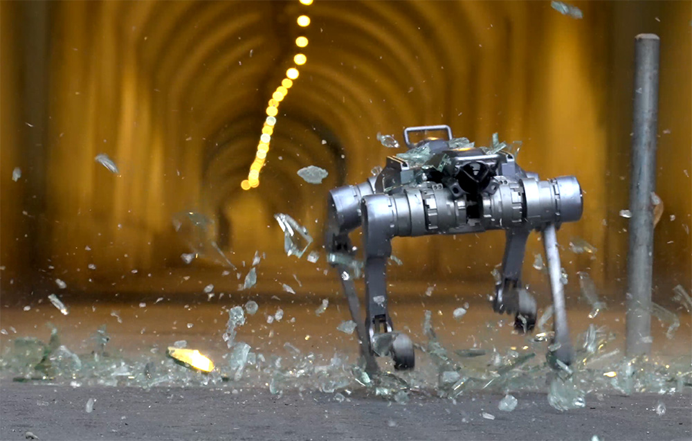 mdronpl-robot-czworonozny-unitree-a2-pro-04.jpg