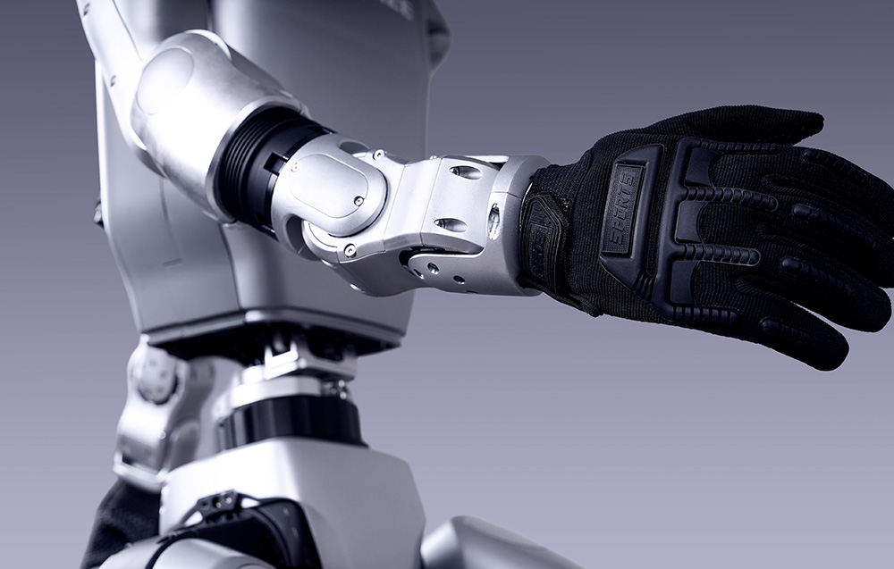 mdronpl-robot-humanoidalny-unitree-g1-edu-04.jpg
