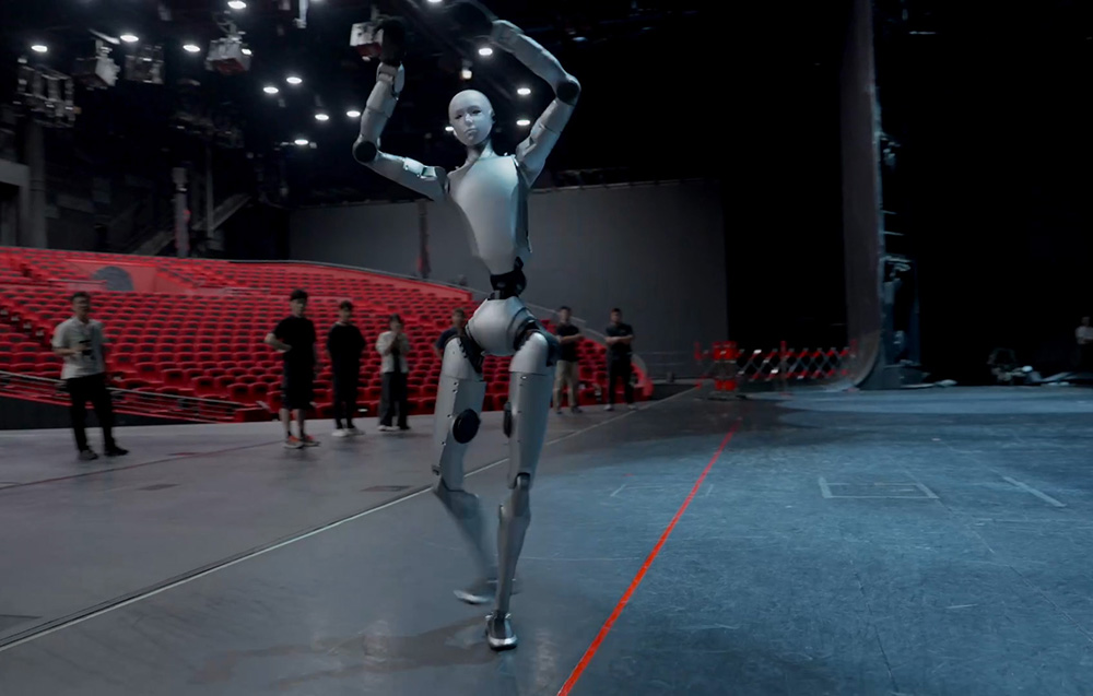 mdronpl-robot-humanoidalny-unitree-h2-edu-smart-04.jpg