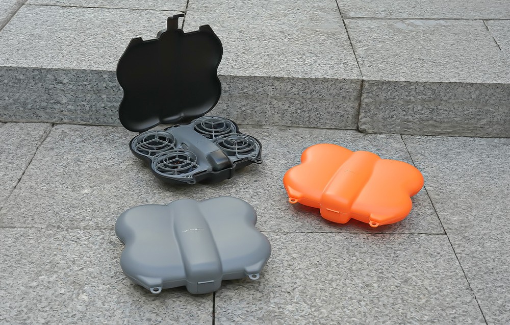 mdronpl-sunnylife-mini-etui-z-karabinczykiem-do-dji-neo-2-szare-02.jpg