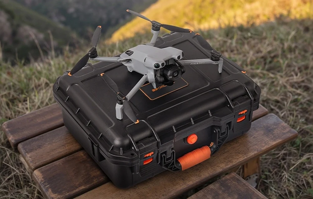 mdronpl-walizka-transportowa-sunnylife-do-dji-mini-5-pro-03.jpg