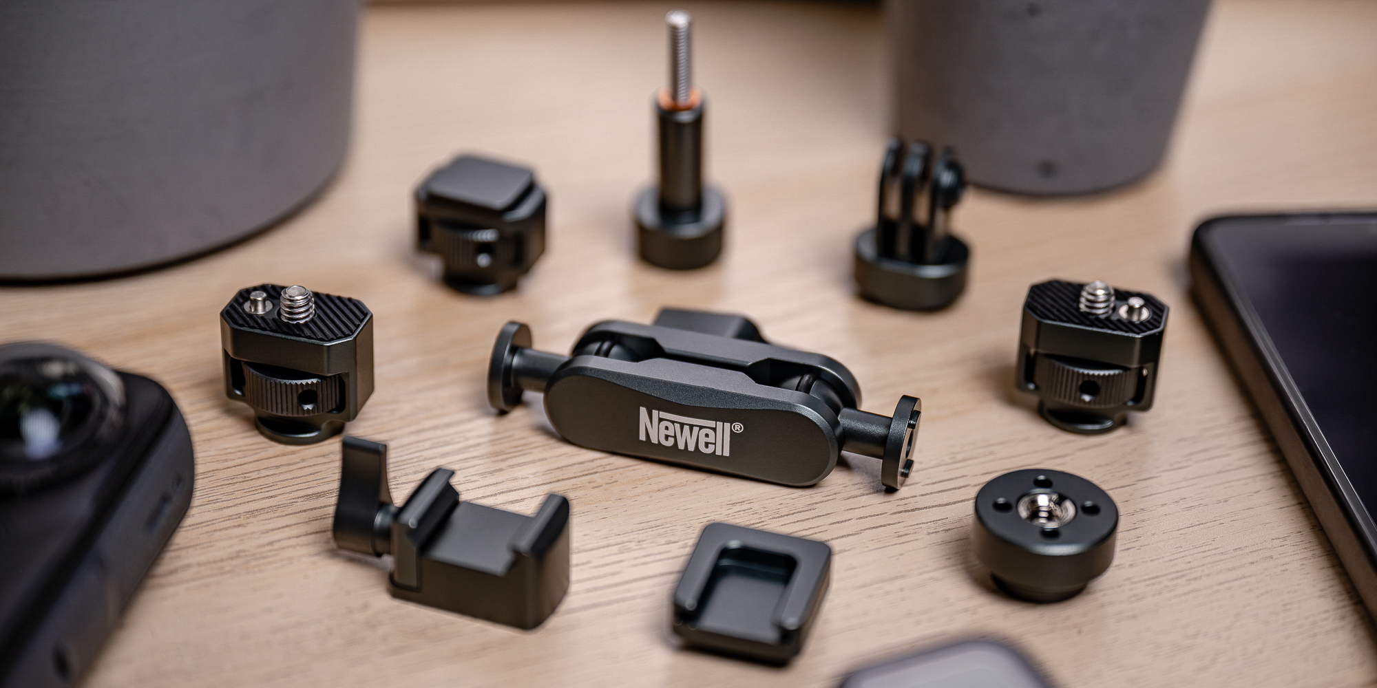 mdronpl-zestaw-akcesoriow-montazowych-newell-do-aparatow-i-kamer-02.jpg