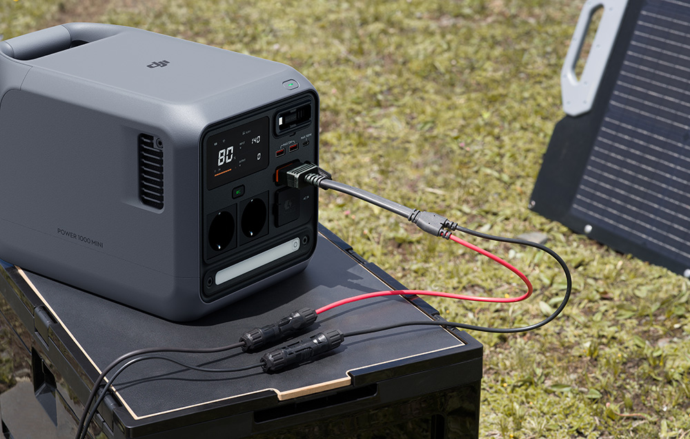 mdronpl-zestaw-dji-power-1000-mini-panel-solarny-kabel-mc4-16.jpg